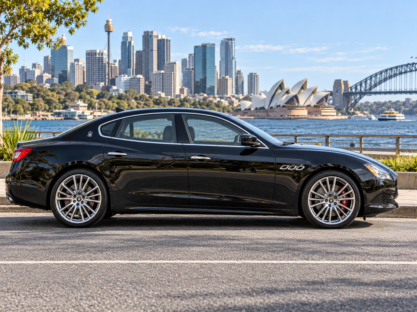 2015 Maserati Quattroporte GTS thumbnail 4